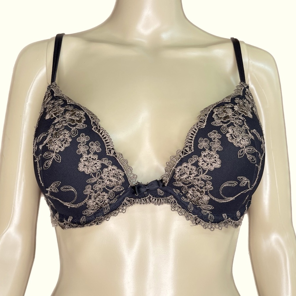Ambrielle Black Lace Embroidered Extreme Plunge Push Up Bra Size 36B